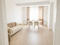 Kirayə 2 otaqlı Mənzil 85 m² Nəsimi r. – şəkil 2