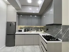 Kirayə 3 otaqlı Mənzil 90 m² Nərimanov r. – şəkil 4