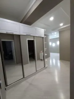 Kirayə 3 otaqlı Mənzil 125 m² Yasamal r. Yeni Yasamal q. İnşaatçılar m. – şəkil 10