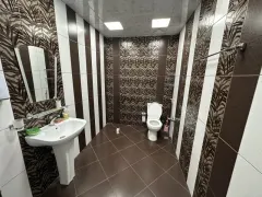 Kirayə 5 otaqlı Ofis 225 m² Yasamal r. Elmlər Akademiyası m. – şəkil 12