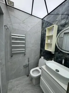 Kirayə 2 otaqlı Mənzil 95 m² Nərimanov r. – şəkil 17