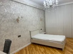 Kirayə 3 otaqlı Mənzil 135 m² Xətai r. – şəkil 8