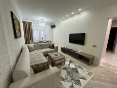 Kirayə 3 otaqlı Mənzil 101 m² Yasamal r. Nizami m. – şəkil 2