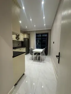 Kirayə 3 otaqlı Mənzil 148 m² Yasamal r. – şəkil 7