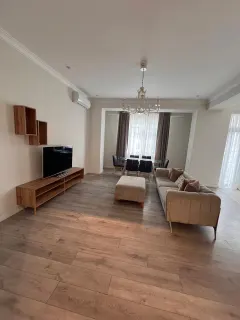 Kirayə 3 otaqlı Mənzil 100 m² Nərimanov r. Gənclik m. – şəkil 19