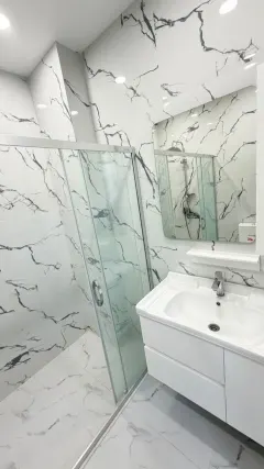 Kirayə 3 otaqlı Mənzil 100 m² Səbail r. – şəkil 10