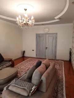 Kirayə 3 otaqlı Mənzil 130 m² Xətai r. – şəkil 2