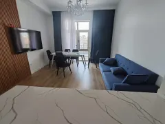 Kirayə 3 otaqlı Mənzil 110 m² Xətai r. – şəkil 1