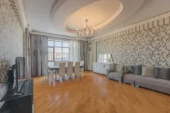 Kirayə 3 otaqlı Mənzil 135 m² Yasamal r. – şəkil 3
