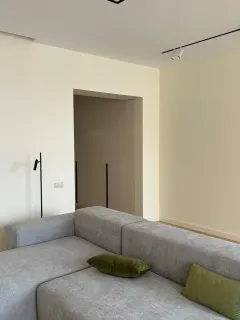 Kirayə 2 otaqlı Mənzil 100 m² Nəsimi r. – şəkil 2