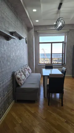 Kirayə 3 otaqlı Mənzil 132 m² Xətai r. – şəkil 8