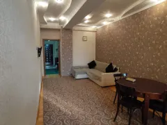 Kiralık 2 odalı Daire 85 m² Yasamal ilçesi Elmlər Akademiyası metro – şəkil 1