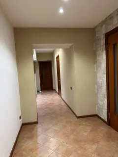 Kirayə 4 otaqlı Mənzil 235 m² Səbail r. İçərişəhər m. – şəkil 8