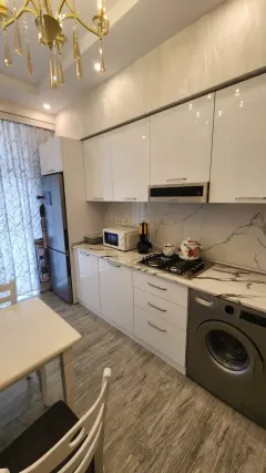 Kirayə 3 otaqlı Mənzil 84 m² Yasamal r. İnşaatçılar m. – şəkil 13