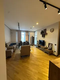 Kirayə 3 otaqlı Mənzil 110 m² Bakı – şəkil 8