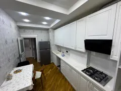 Kirayə 3 otaqlı Mənzil 105 m² Yasamal r. 20 Yanvar m. – şəkil 6