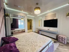 Kirayə 3 otaqlı Mənzil 178 m² Nəsimi r. – şəkil 4