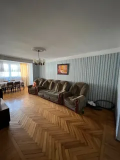 Kirayə 3 otaqlı Mənzil 105 m² Yasamal r. – şəkil 2