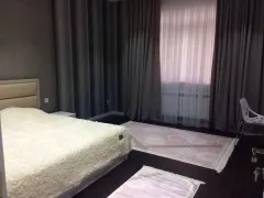 Kirayə 2 otaqlı Mənzil 70 m² Nəsimi r. – şəkil 5