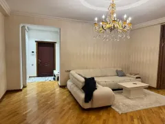 Satılır 4 otaqlı Mənzil 159 m² Nərimanov r. Gənclik m. – şəkil 5