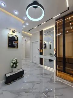 Satılır 3 otaqlı Mənzil 108 m² Səbail r. Badamdar q. – şəkil 2