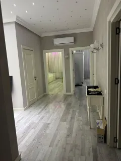 Kirayə 3 otaqlı Mənzil 120 m² Yasamal r. İnşaatçılar m. – şəkil 13