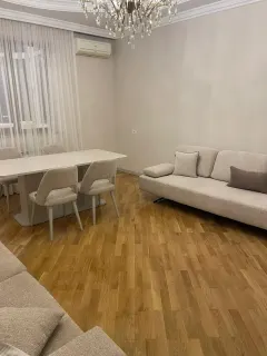 Kirayə 2 otaqlı Mənzil 70 m² Nərimanov r. – şəkil 3