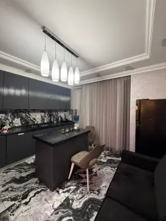 Kirayə 5 otaqlı Mənzil 180 m² Nəsimi r. – şəkil 7