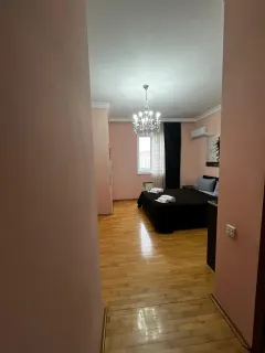 Kirayə 4 otaqlı Mənzil 185 m² Nəsimi r. – şəkil 11