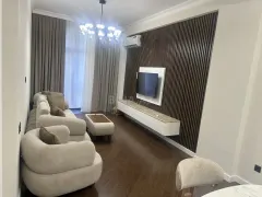 Kirayə 3 otaqlı Mənzil 100 m² Bakı – şəkil 1
