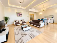 Kirayə 4 otaqlı Mənzil 230 m² Nəsimi r. – şəkil 4