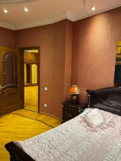 Kirayə 3 otaqlı Mənzil 140 m² Yasamal r. Gənclik m. – şəkil 20