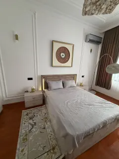 Kirayə 3 otaqlı Mənzil 140 m² Səbail r. – şəkil 11