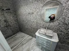Kirayə 2 otaqlı Mənzil 120 m² Səbail r. – şəkil 12