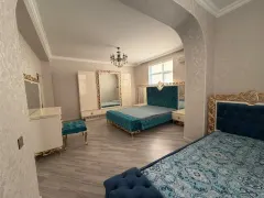 Kirayə 3 otaqlı Mənzil 142 m² Nəsimi r. – şəkil 3