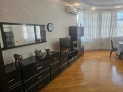 Kirayə 2 otaqlı Mənzil 100 m² Yasamal r. Elmlər Akademiyası m. – şəkil 3