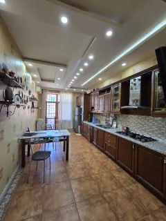 Satılır 3 otaqlı Mənzil 161 m² Nəsimi r. 28 May m. – şəkil 5