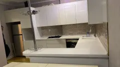 Kirayə 4 otaqlı Mənzil 180 m² Yasamal r. – şəkil 3