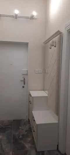 Kirayə 4 otaqlı Mənzil 100 m² Səbail r. – şəkil 12