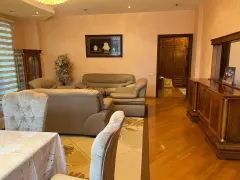 Kiralık 3 odalı Daire 135 m² Yasamal ilçesi Nizami metro – şəkil 3