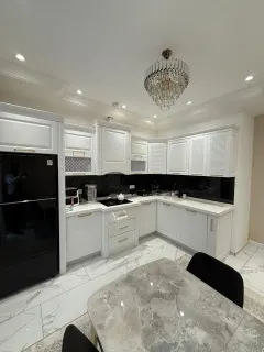 Kirayə 3 otaqlı Mənzil 148 m² Nəsimi r. – şəkil 6