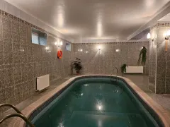 Kirayə 9 otaqlı Həyət evi / Bağ evi 700 m² Nəsimi r. – şəkil 16