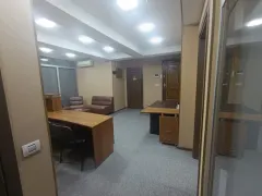 Kirayə 4 otaqlı Ofis 101 m² Yasamal r. – şəkil 5