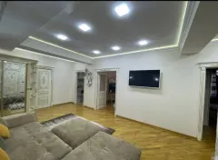 Kirayə 3 otaqlı Mənzil 100 m² Xətai r. – şəkil 4