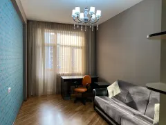 Kirayə 4 otaqlı Mənzil 190 m² Yasamal r. Nizami m. – şəkil 3