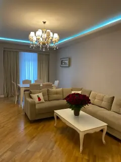 Kirayə 2 otaqlı Mənzil 103 m² Nəsimi r. 8 Noyabr m. – şəkil 1