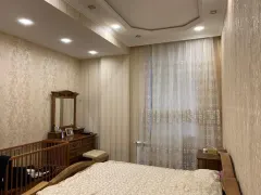 Kirayə 4 otaqlı Mənzil 170 m² Yasamal r. – şəkil 15