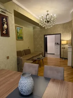 Продаётся 2-комнатная Квартира 94 m² Yasamal р-н Elmlər Akademiyası м. – şəkil 2