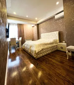 Kirayə 4 otaqlı Mənzil 350 m² Nərimanov r. – şəkil 5