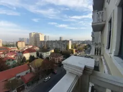 Kirayə 3 otaqlı Mənzil 100 m² Yasamal r. İnşaatçılar m. – şəkil 18